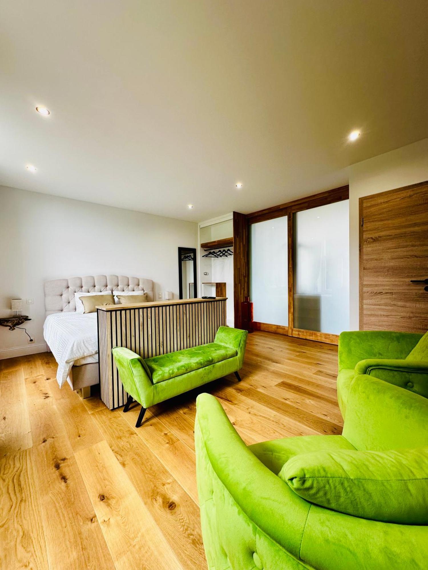 Suite De Luxe Au Chateau 105 Tinlot Ngoại thất bức ảnh
